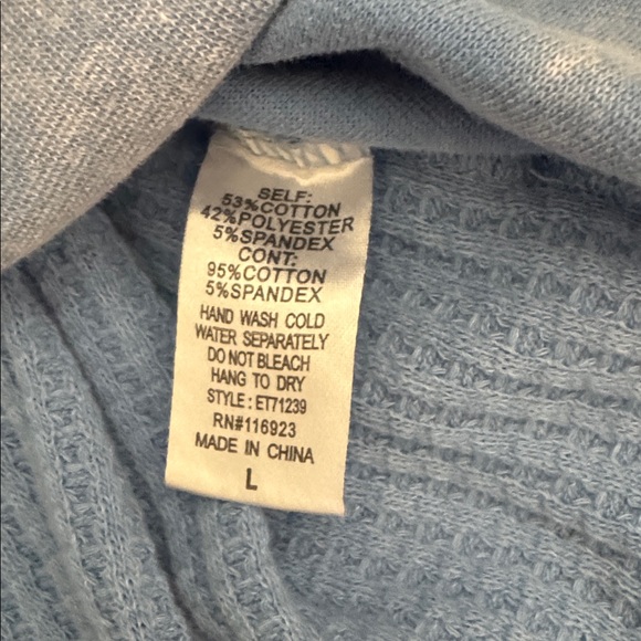 Easel Blue Heart Oversized Top - Picture 5 of 6